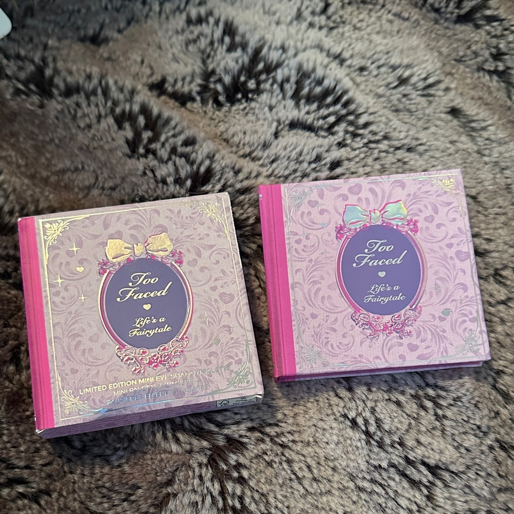 Too Faced Mini Eyeshadow Set - Picture 2 of 4